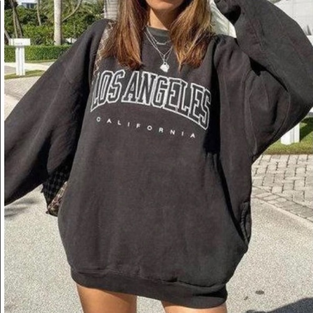 los angeles oversized sweatshirt